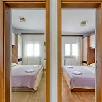 Basic Apartment Vir