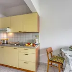 Basic Apartment Vir