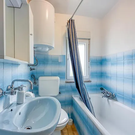 Appartement Basic Seaside Vir