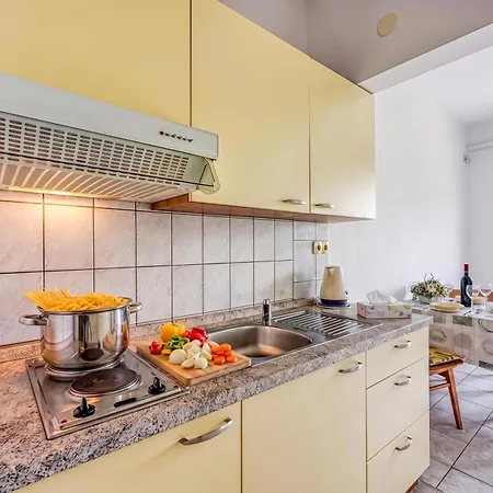 Basic Seaside Appartement